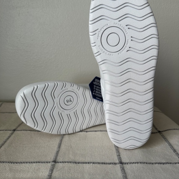 New Men’s White New Balance CT300 - Picture 7 of 7